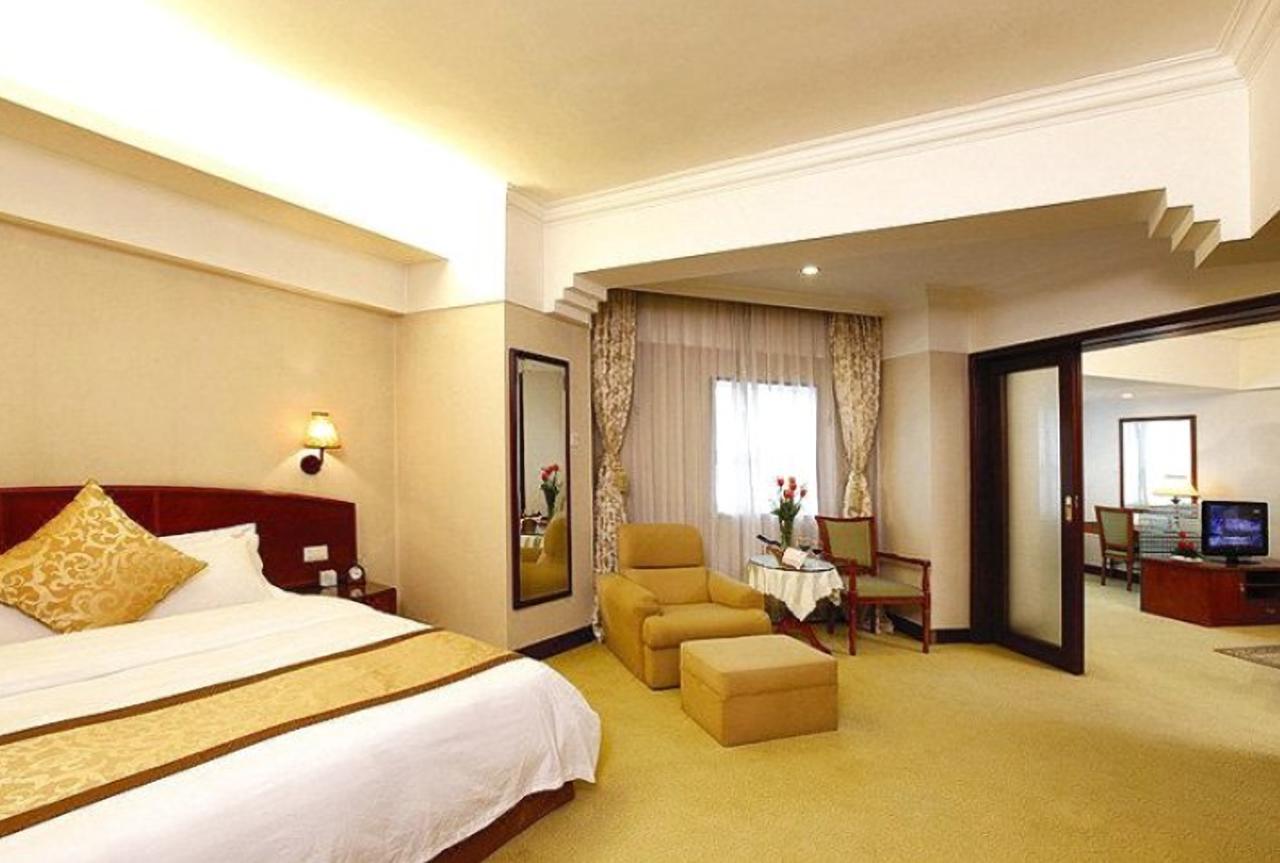 Dolton Resort Hotel Changsha Exterior photo